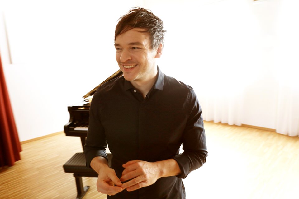 pianist Chris Gall